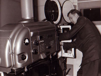 Cinema projectionist job vacancies